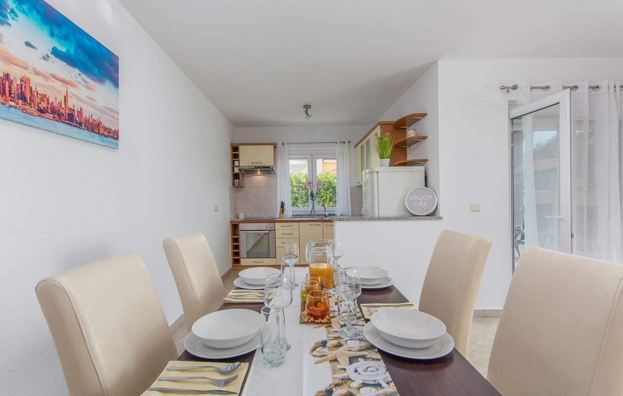 Silver Holiday House Vrvari Экстерьер фото