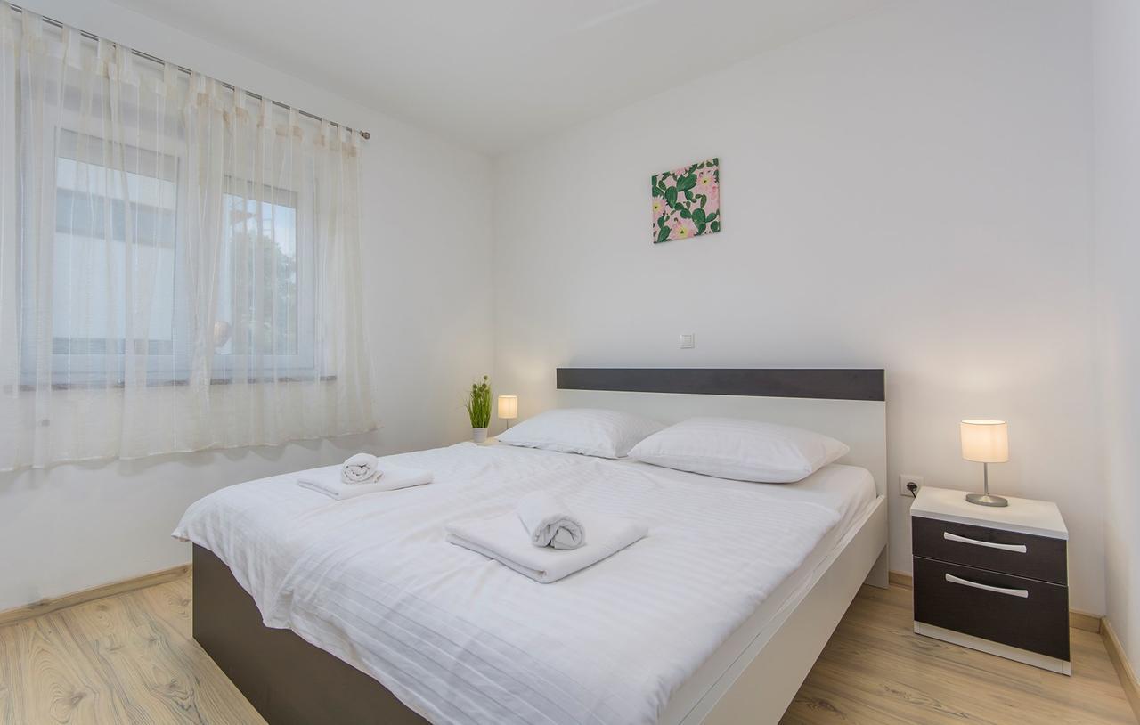 Silver Holiday House Vrvari Экстерьер фото