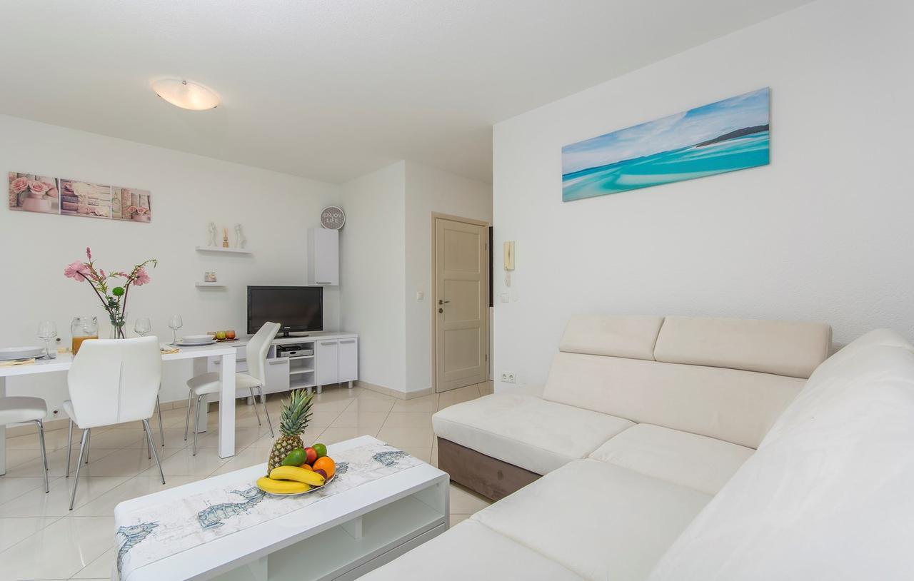 Silver Holiday House Vrvari Экстерьер фото