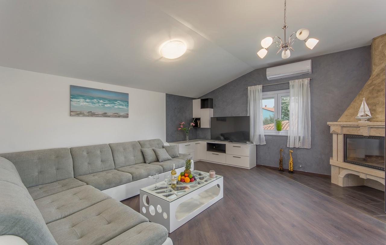 Silver Holiday House Vrvari Экстерьер фото